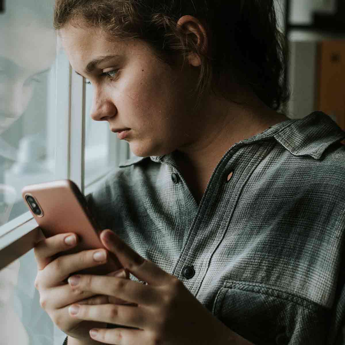 Cellphone tracking apps